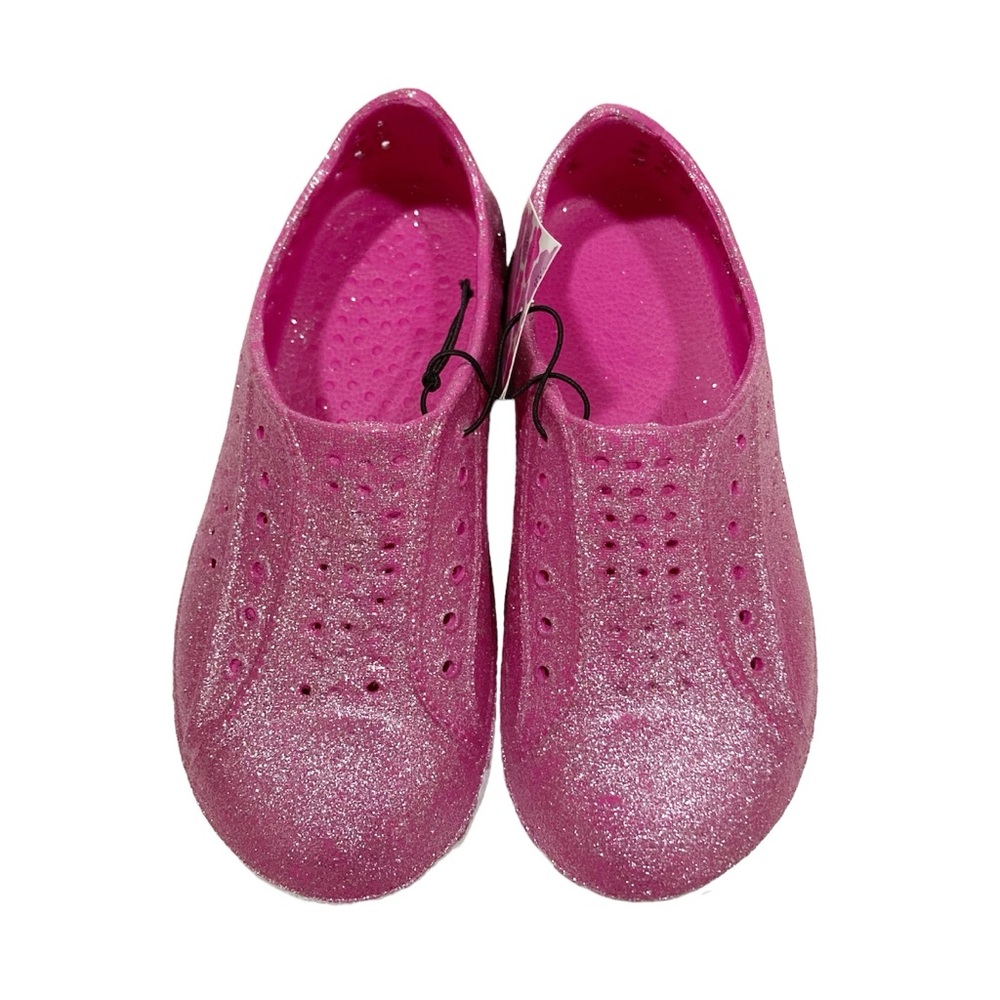 NWT Chatties shoes